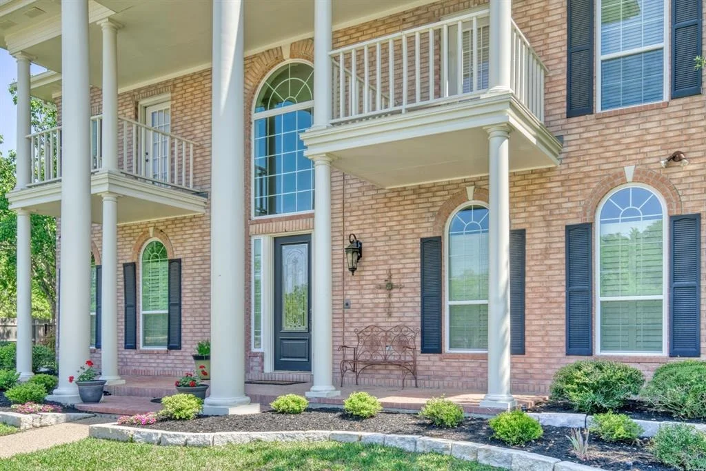Photo of 4304 Hyde Park Lane