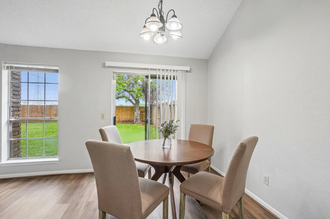 Photo of 2819 Kettle Run