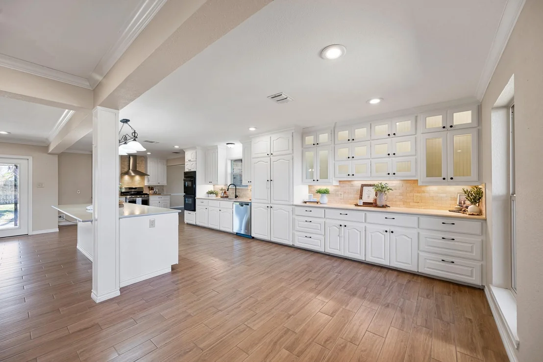 Photo of 1412 Briar Lane
