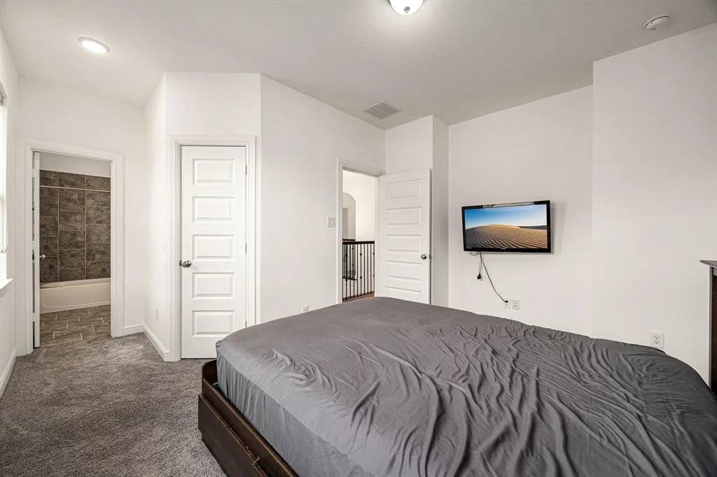 Photo of 35 Winter Thicket Place