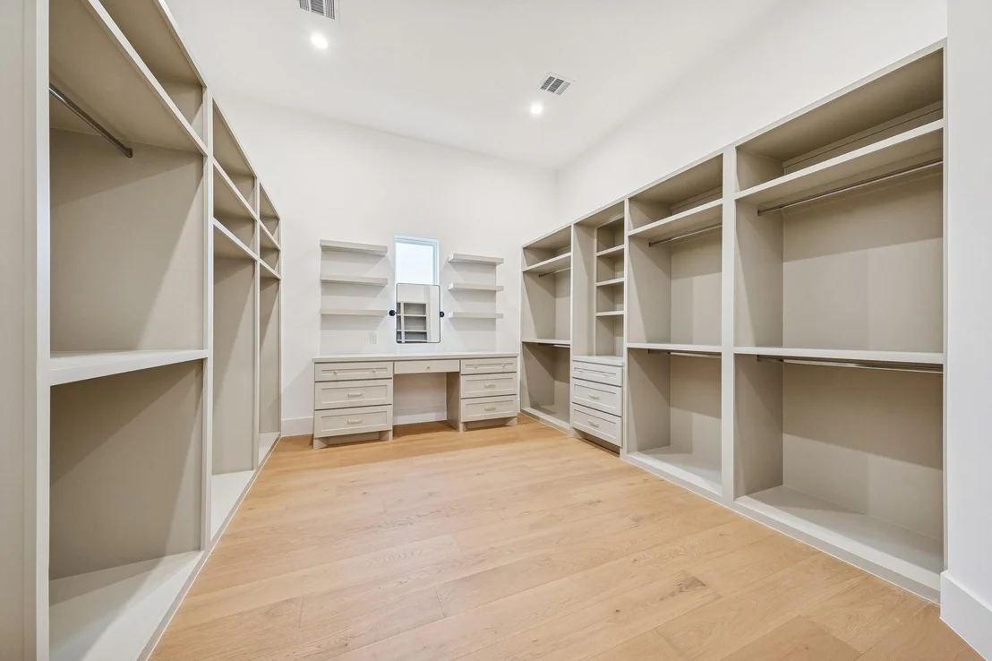 Photo of 1227 Howard Lane