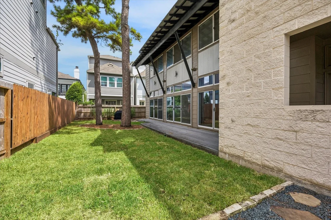 Photo of 4232 Law Street