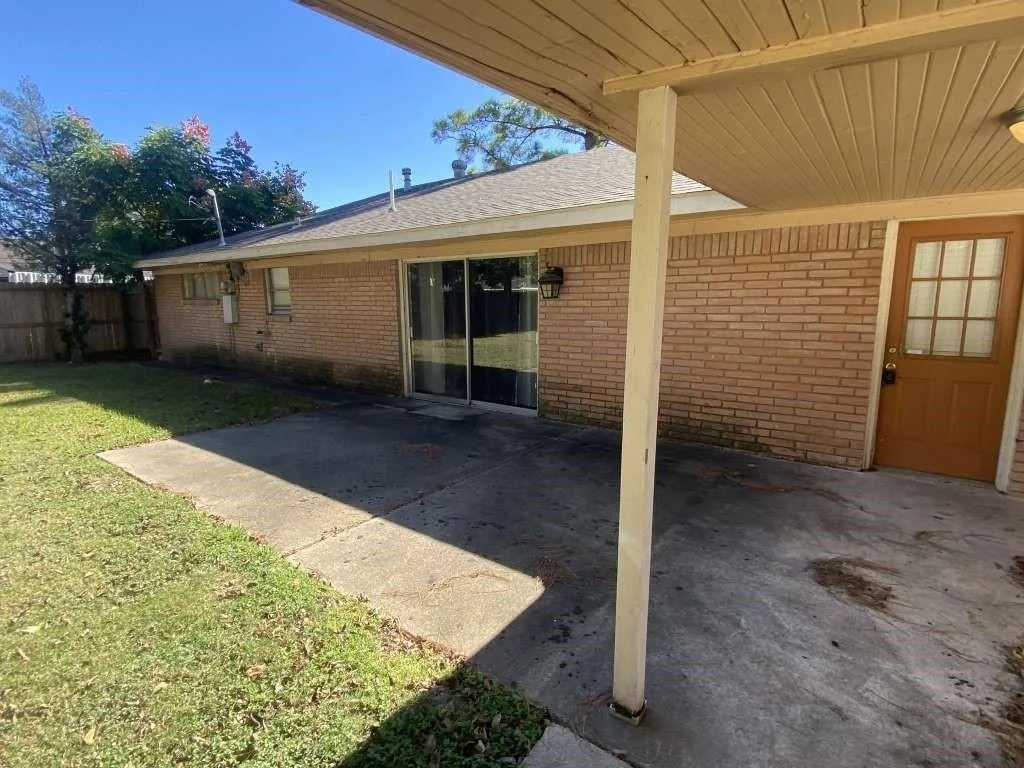 Photo of 5566 Beechnut Street