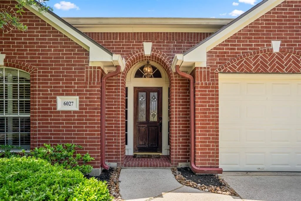 Photo of 6027 Sawyer Bend Lane