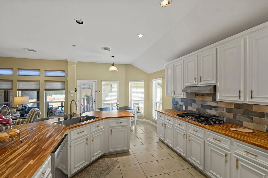 Photo of 15503 Fairfield Falls Way