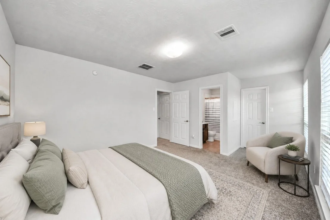 Photo of 6702 Falcon Ridge