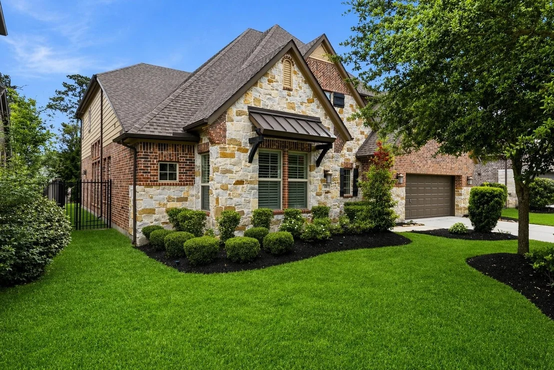 Photo of 111 N Winter Sunrise Circle