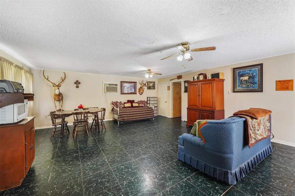 Photo of 284 County Road 318