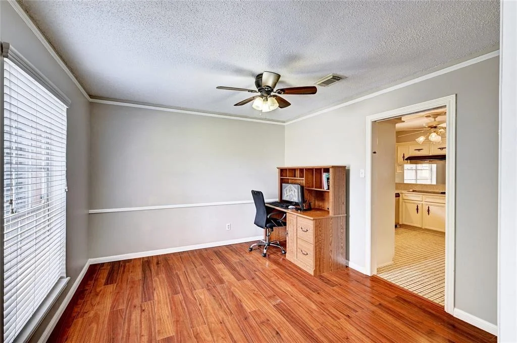 Photo of 5802 Foresthaven Drive