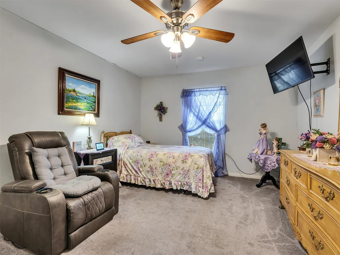 Photo of 905 Bartlett Road