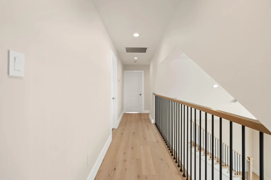 Photo of 5665 Pine Forest Road