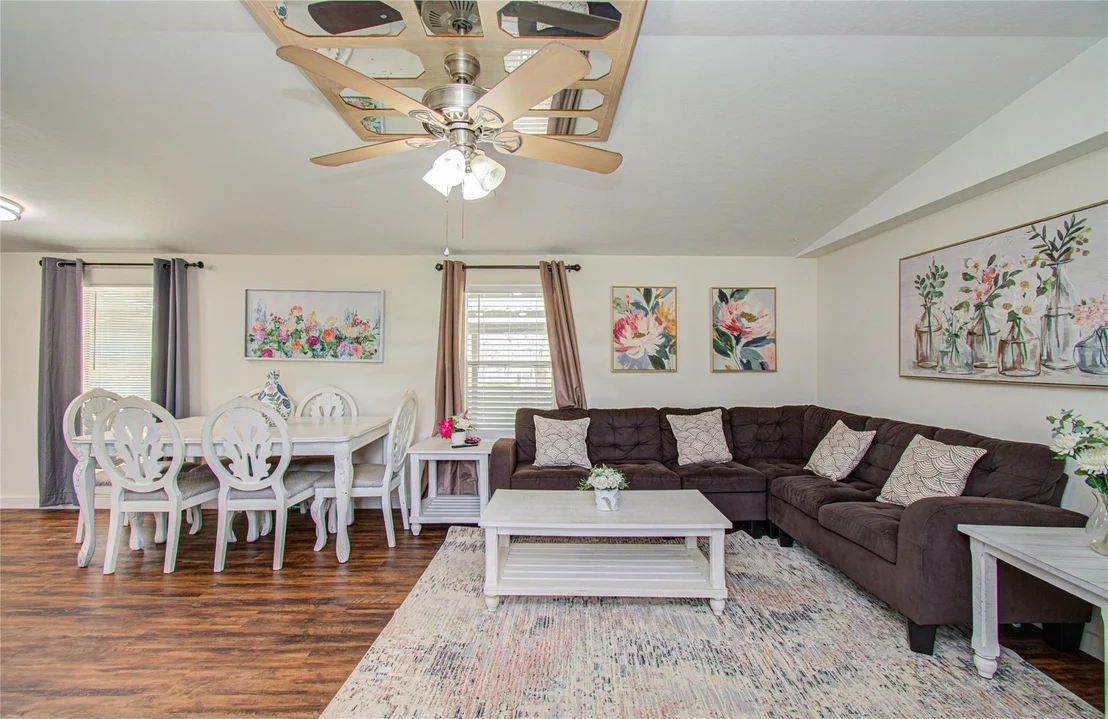 Photo of 36 W Old Field Drive