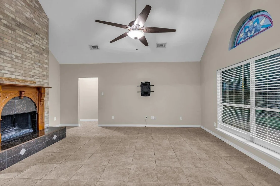 Photo of 23915 Spring Oak Drive