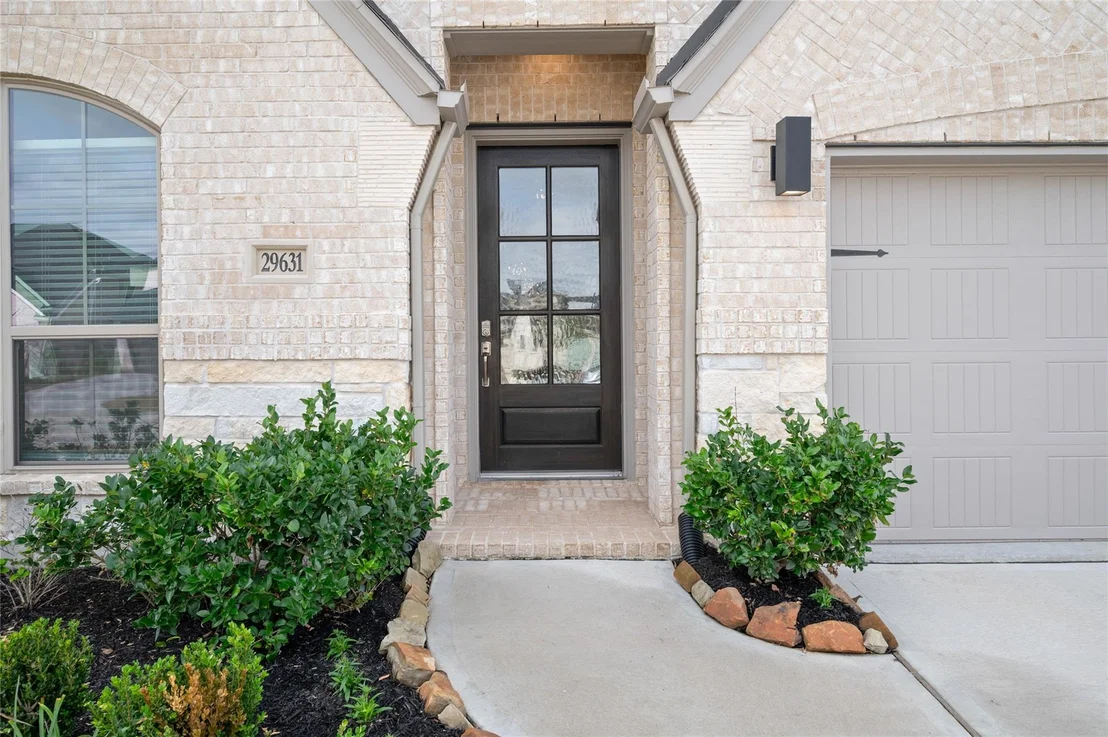 Photo of 29631 Sterling Knoll Drive
