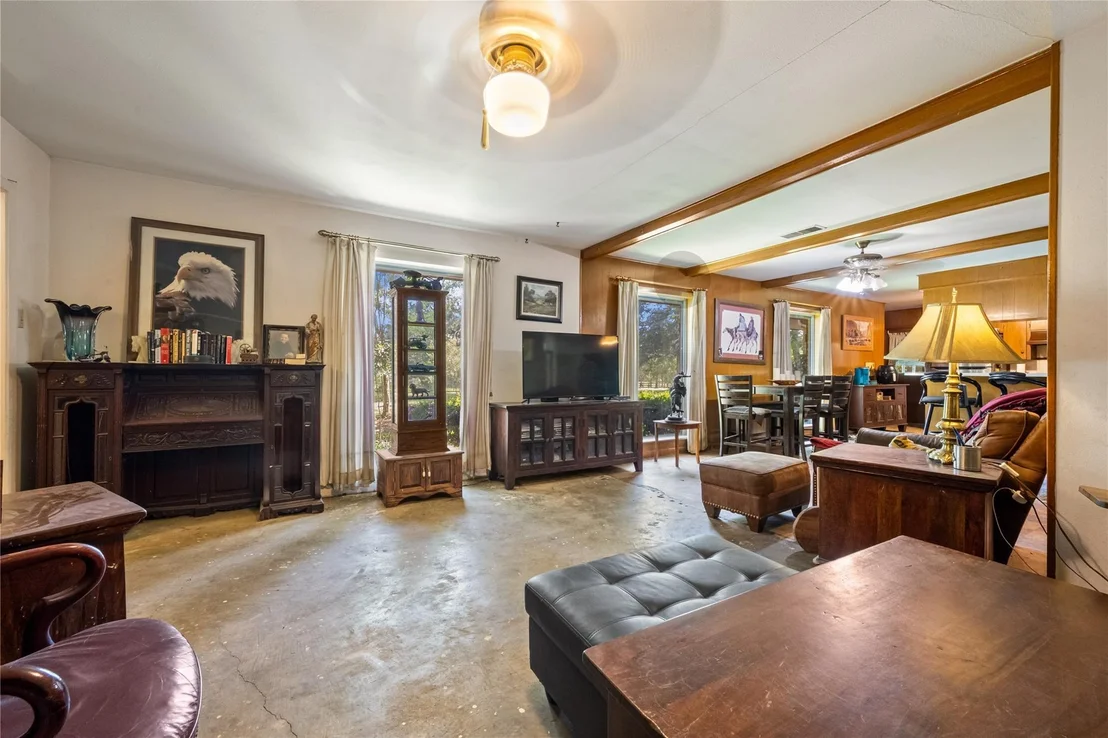 Photo of 2342 Apache Drive