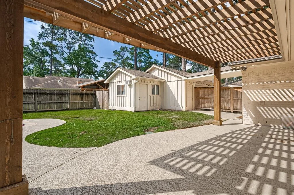 Photo of 6527 Walton Heath Drive
