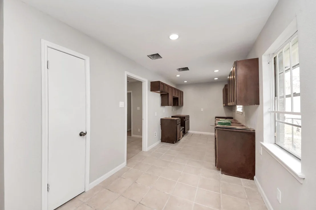 Photo of 10340 Rebel Road