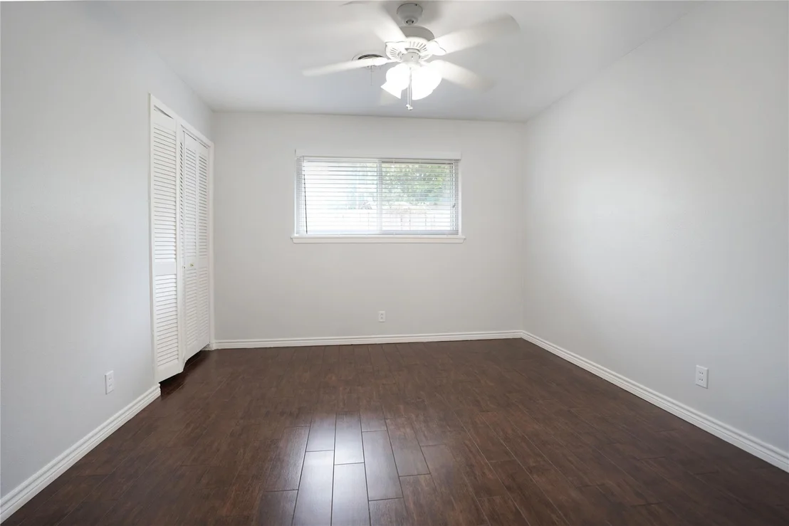 Photo of 10010 Westview Drive