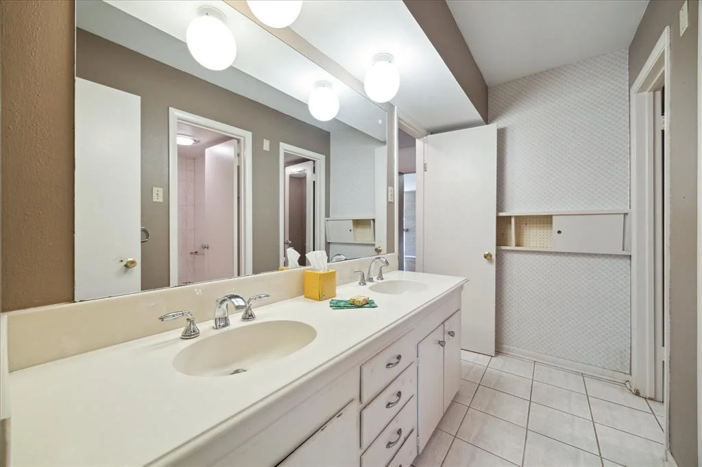 Photo of 1031 Ridgeley Drive