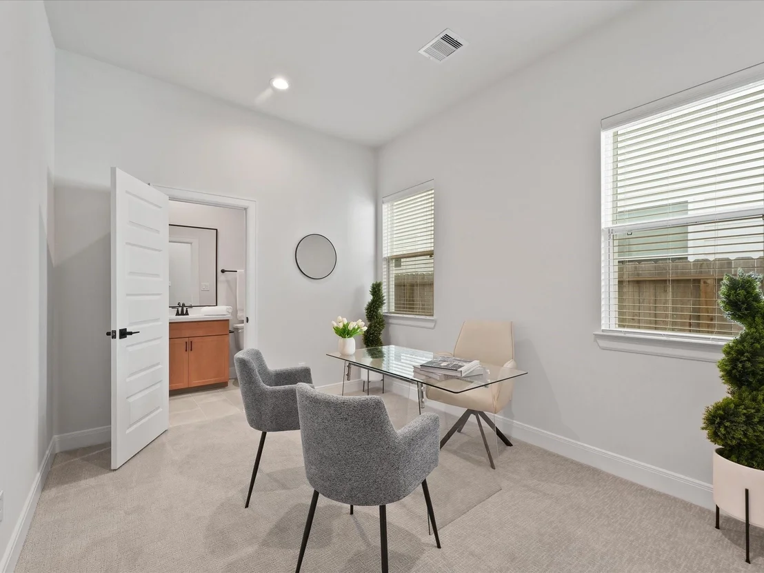 Photo of 4836 Pinemont Drive