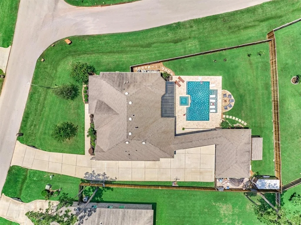 Photo of 40694 Damuth Drive