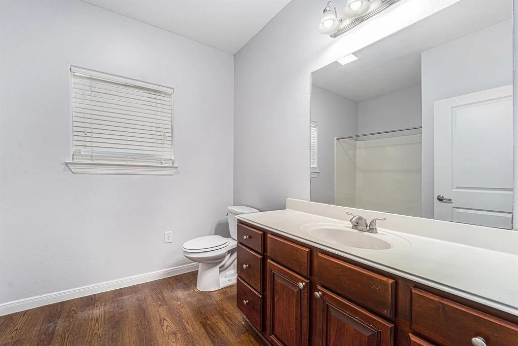 Photo of 1013 Veronica Street