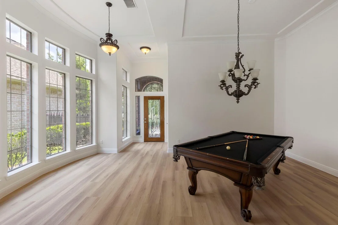 Photo of 35 Avalon Oaks Court