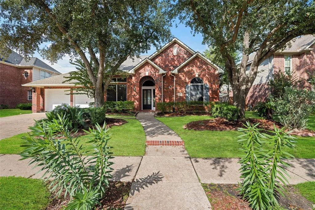 Photo of 17014 Sandestine Drive