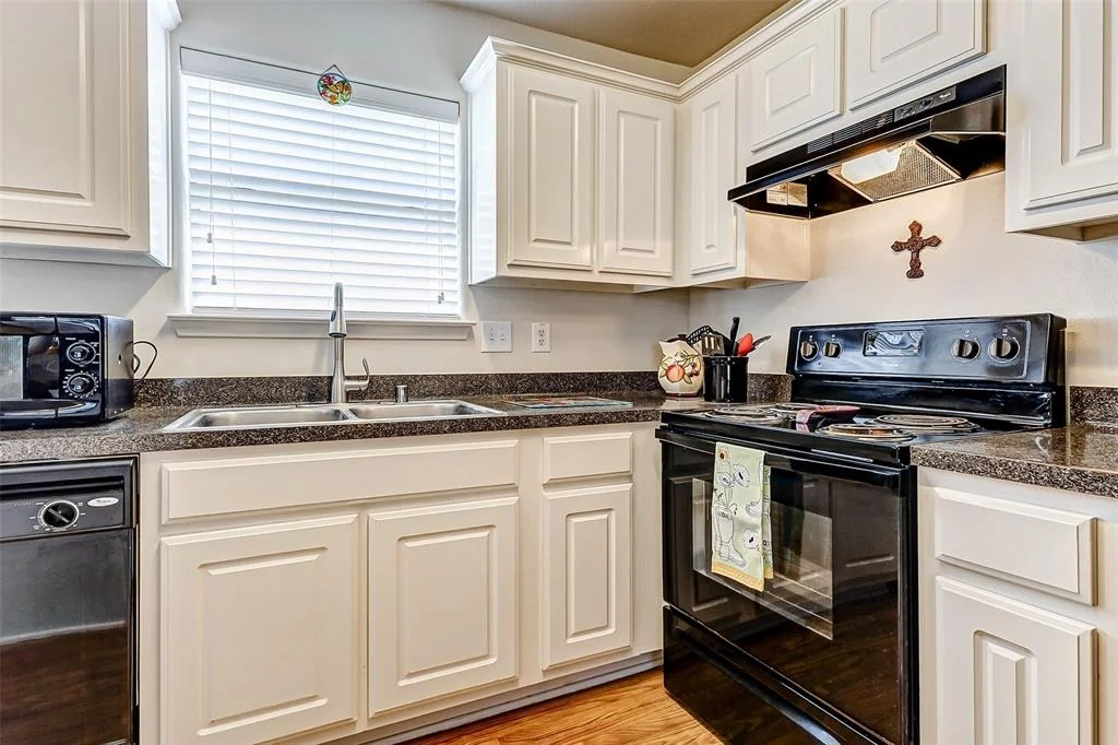 Photo of 7210 Towering Pine Lane