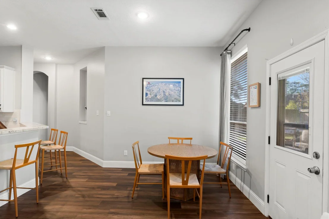Photo of 25811 Elmley Place