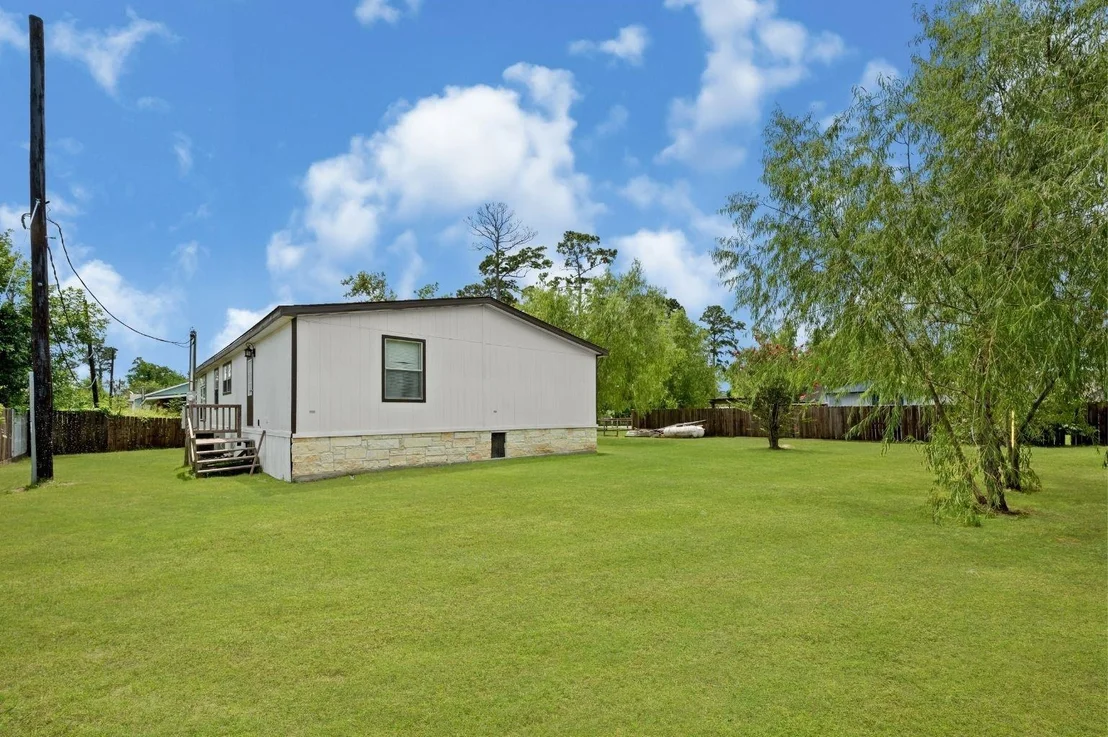 Photo of 9623 Meadowvine Drive