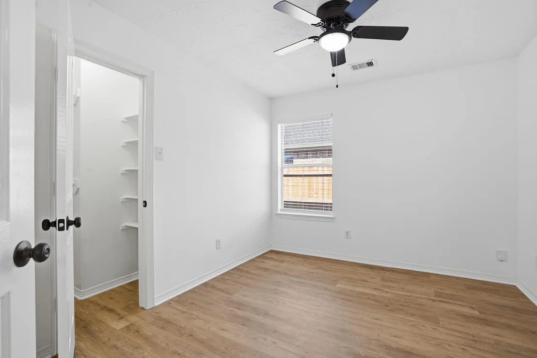 Photo of 24022 Lestergate Drive