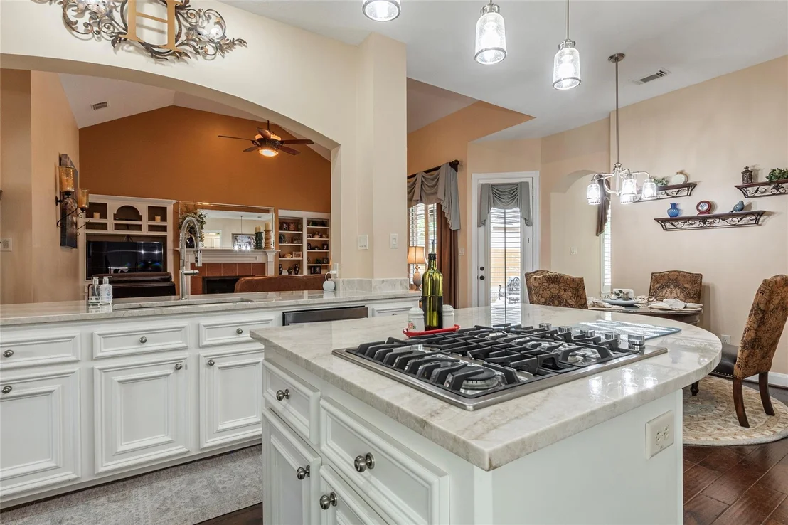 Photo of 712 Harborside Way