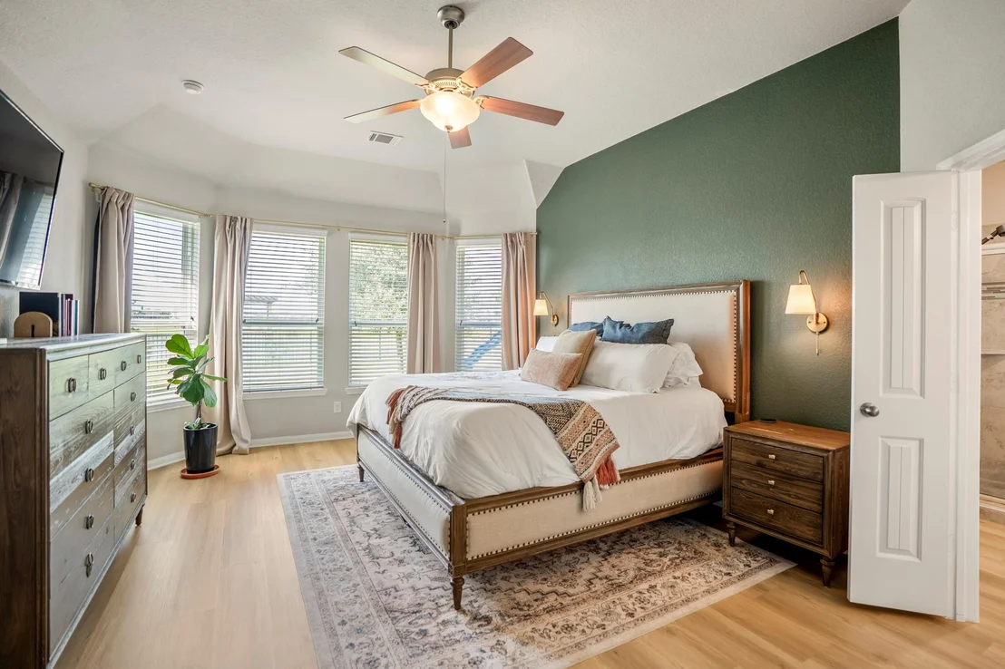 Photo of 7511 Laguna Lake Drive
