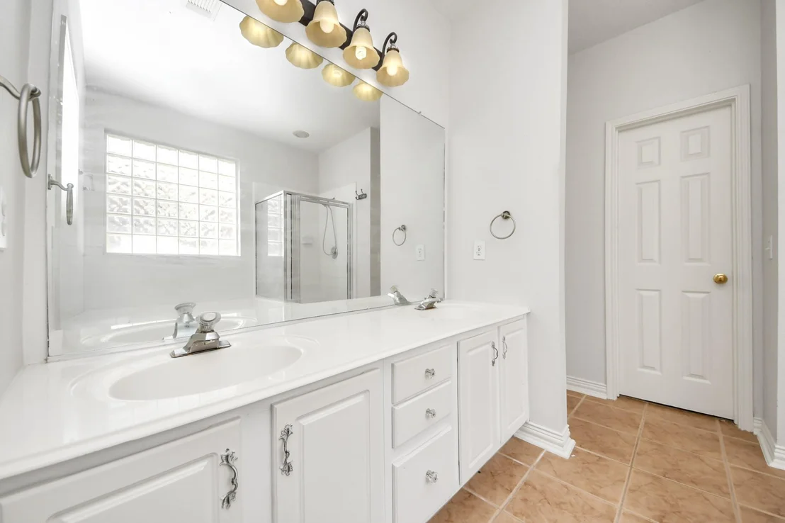 Photo of 19639 Azalea Brook Way