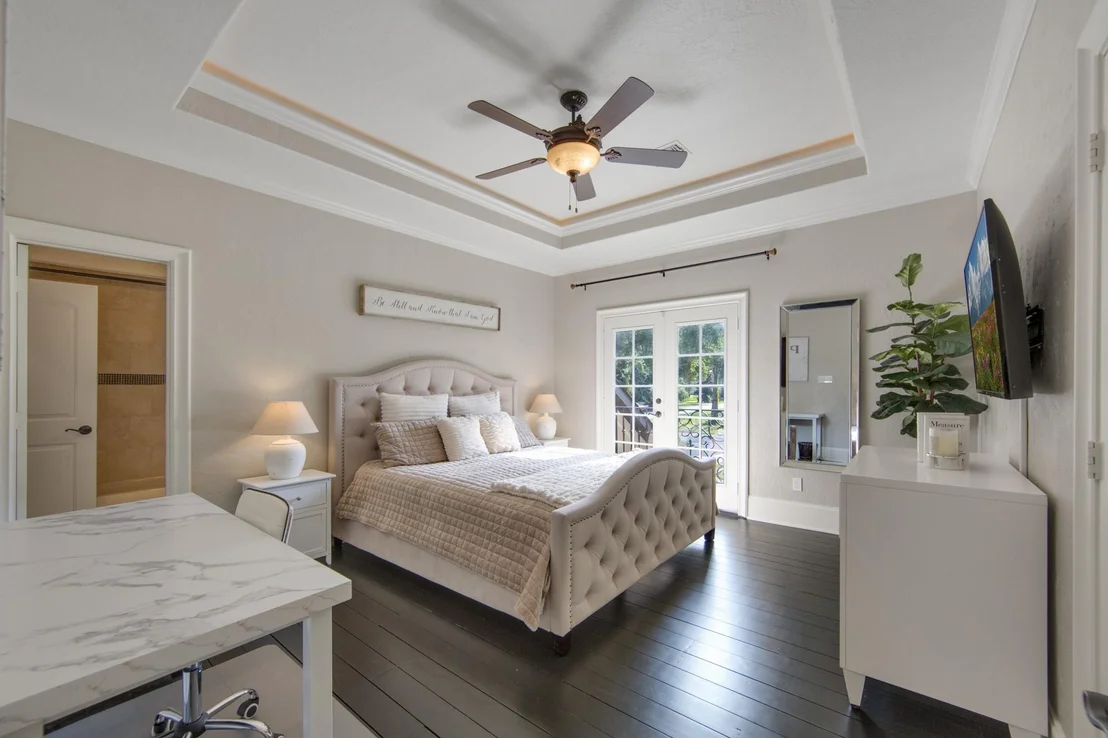 Photo of 17108 Lakeway Park
