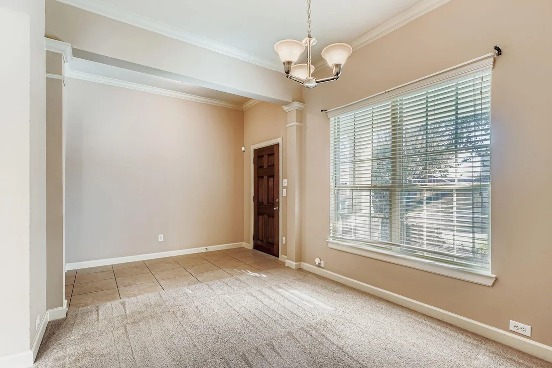 Photo of 4007 Pinecrest Hollow