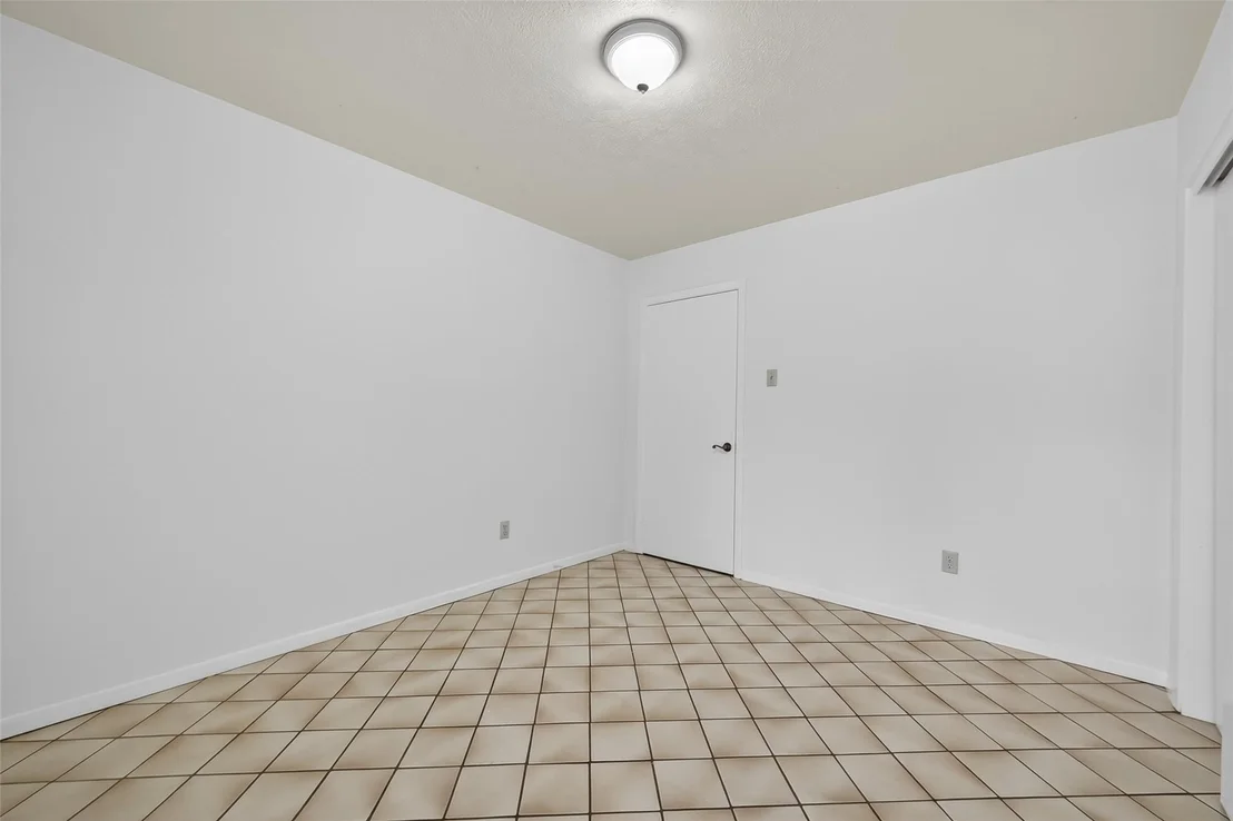 Photo of 7714 Kensico Road