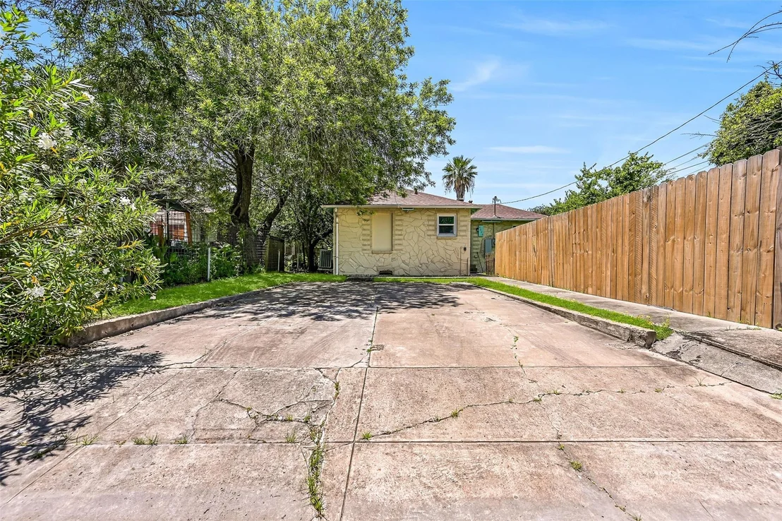 Photo of 4924 Austin Drive