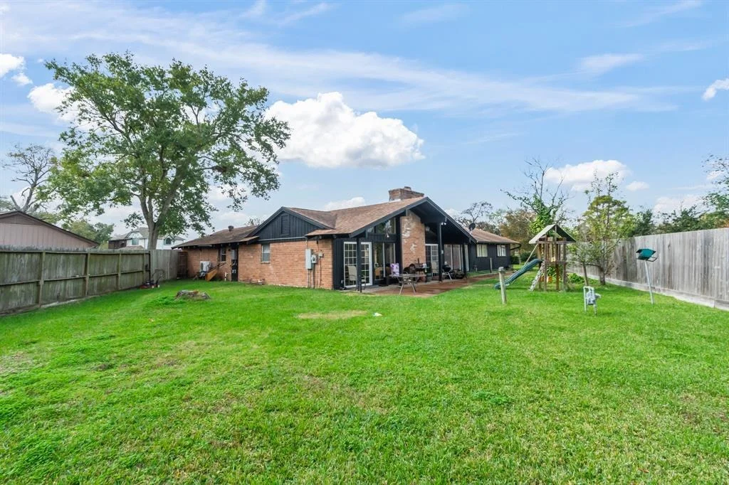 Photo of 3103 Green Leaf Lane