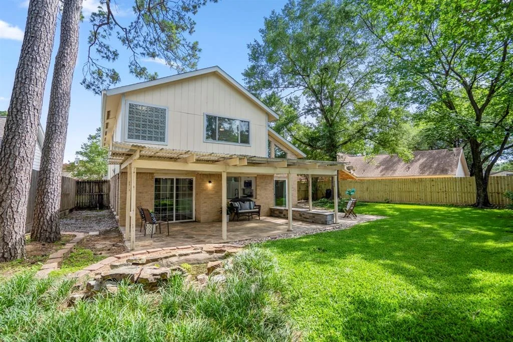 Photo of 6806 Peace River Drive
