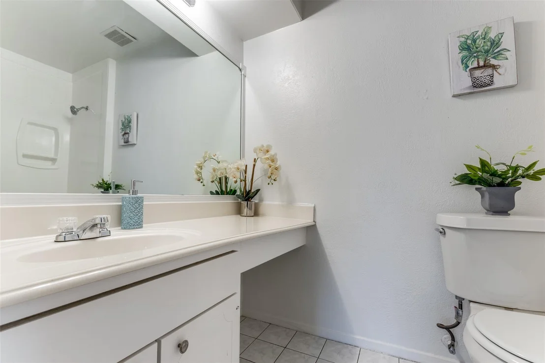 Photo of 23114 Harpergate Drive