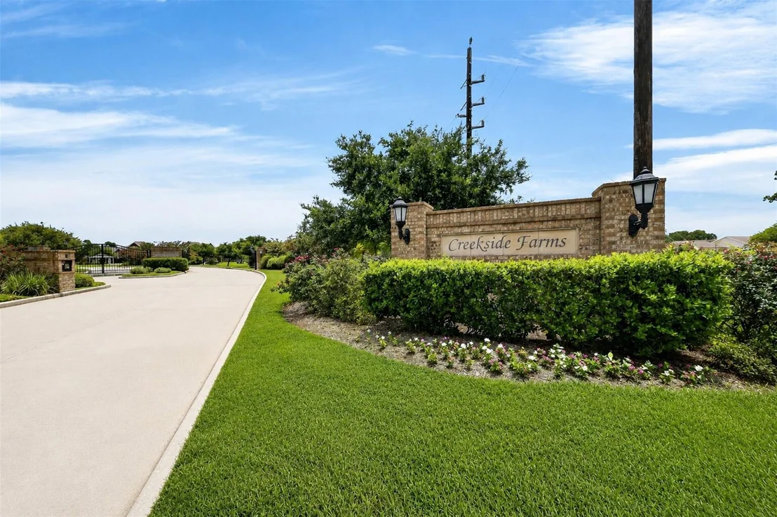 Photo of 6234 Avon Landing Lane