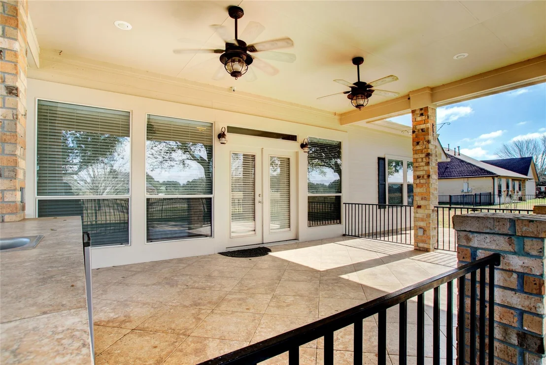 Photo of 3327 River Bend Drive