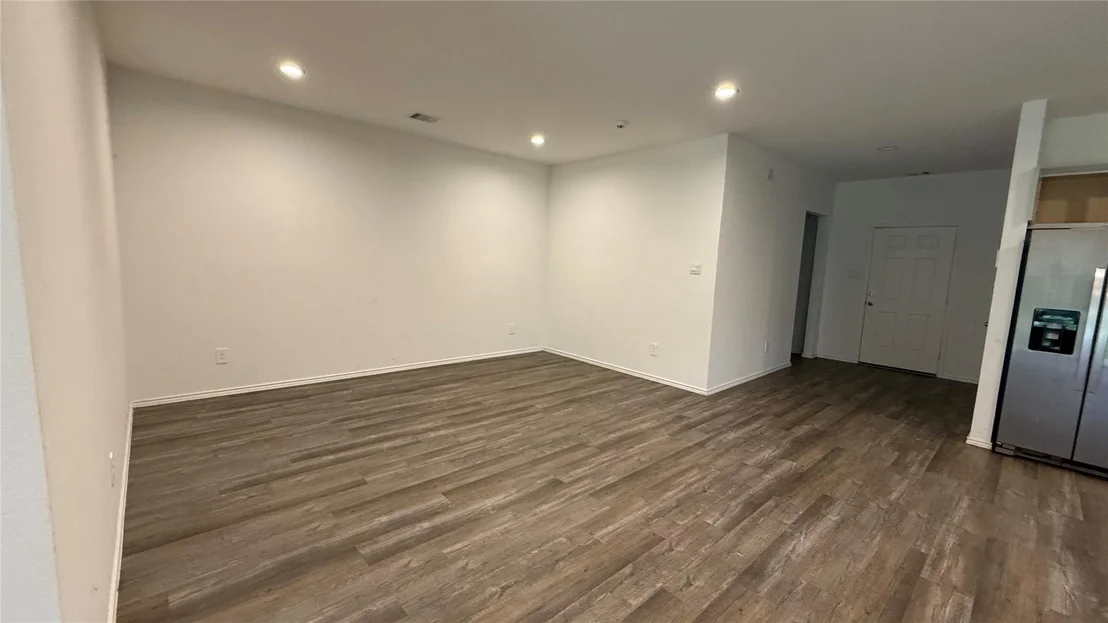 Photo of 16113 William Ross Way