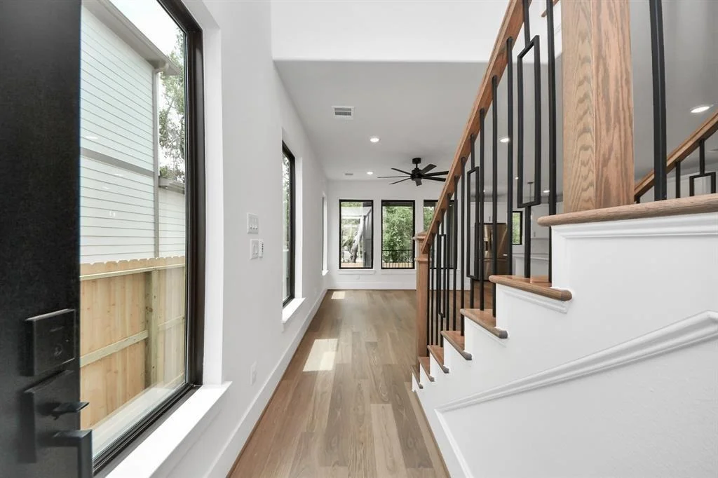 Photo of 405 Forest Reserve Place