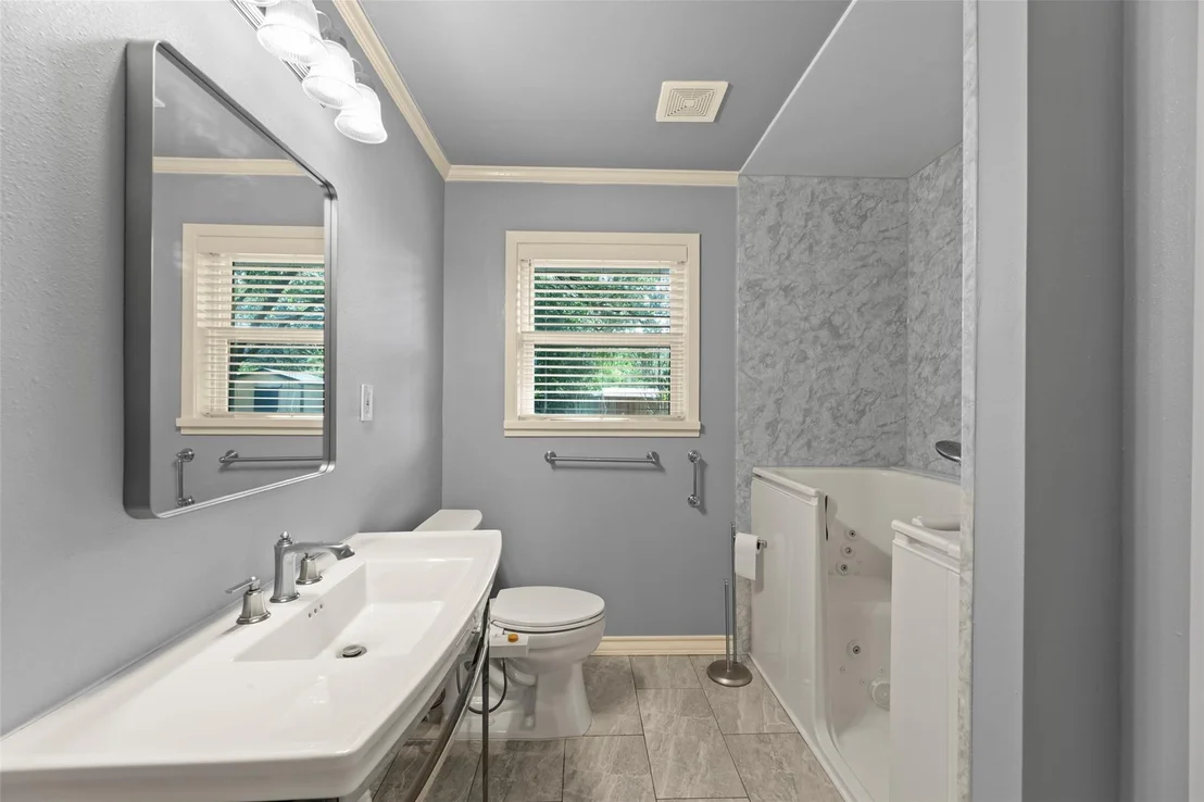 Photo of 1426 Park Lane