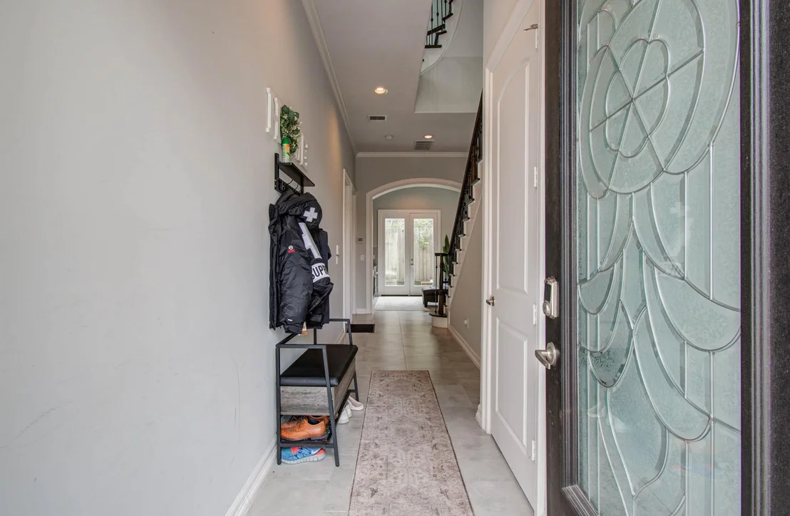 Photo of 11123 Olympia Drive