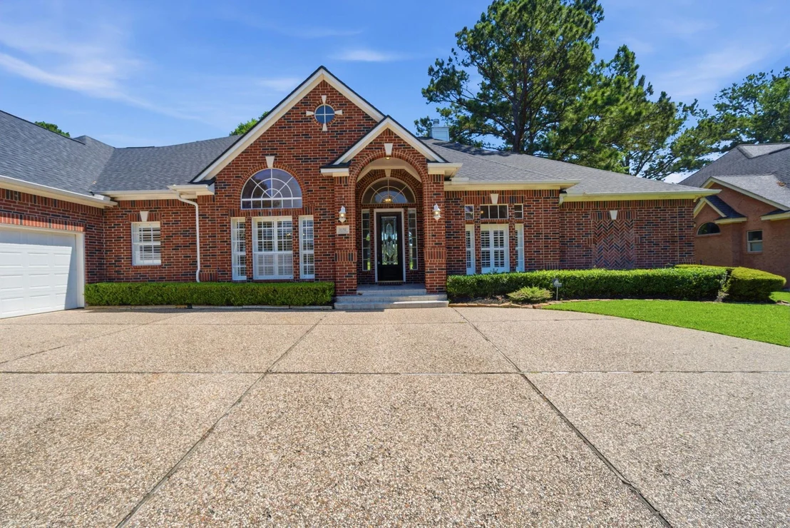 Photo of 1151 Bentwater Drive