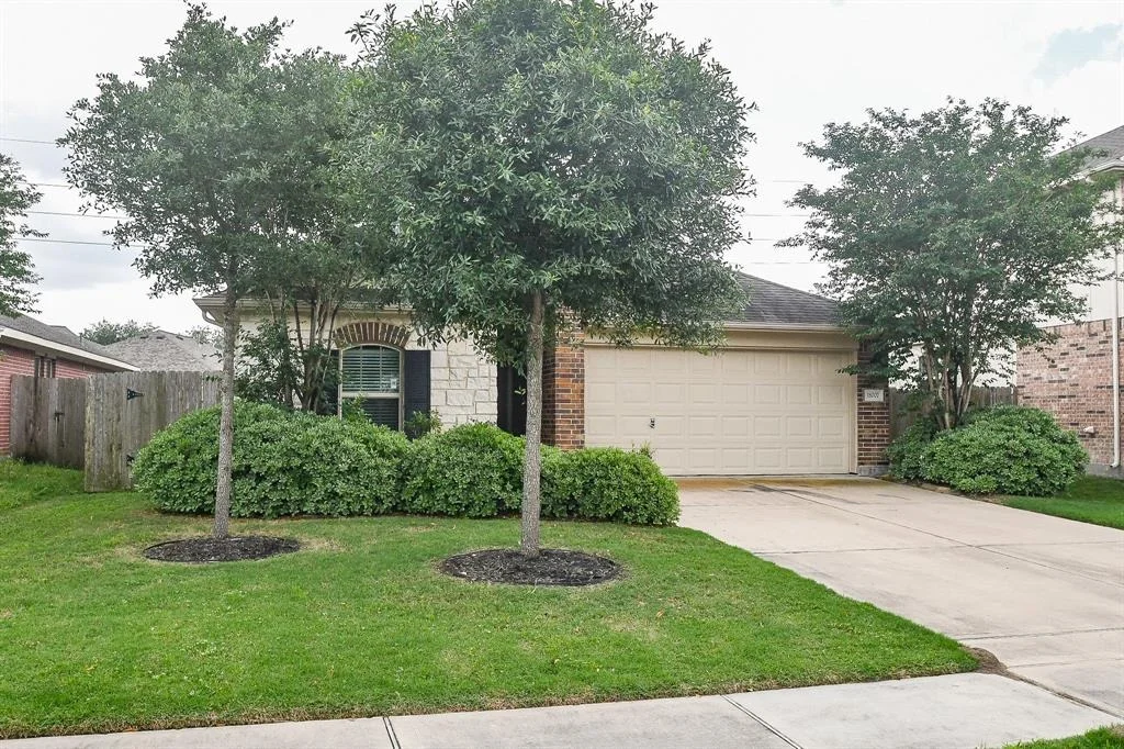 Photo of 18007 Alora Springs Trace